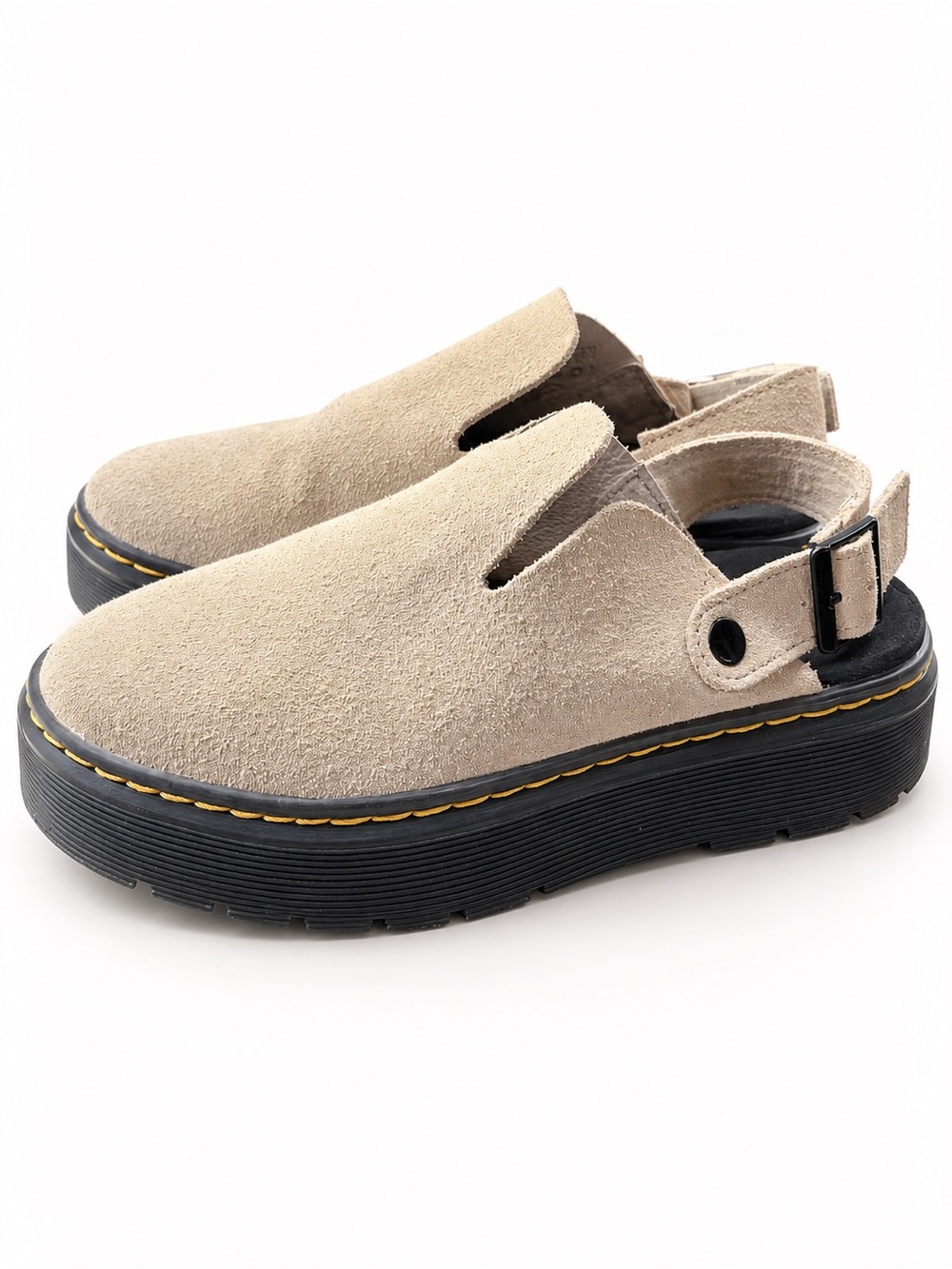 Dr. Martens Carlson Suede Slingback Mules Warm Sand Women’s 9